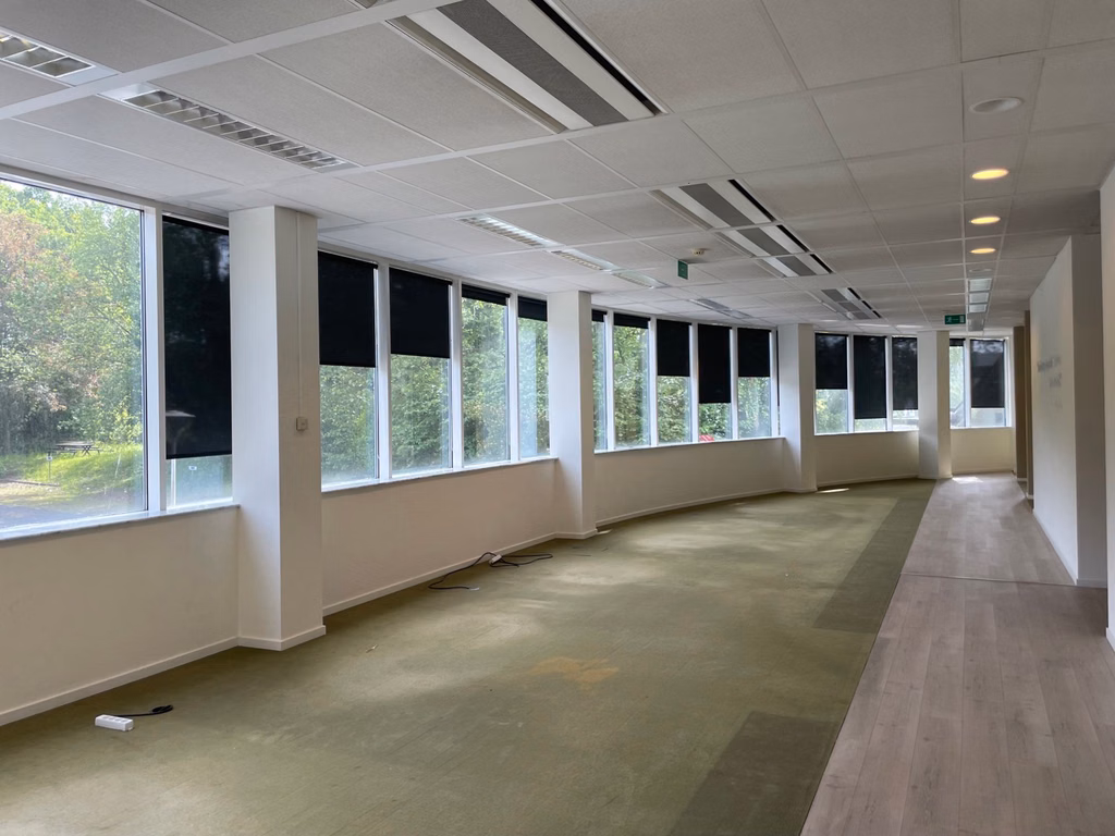 A LOUER/A VENDRE - BUREAUX GRAND BIGARD