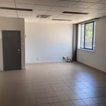 Entrepôt et bureaux à louer à Heist-op-den-Berg