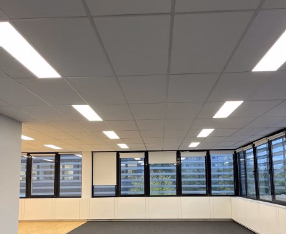 TE HUUR - KANTOREN + POLIVALENTE RUIMTE - ZAVENTEM