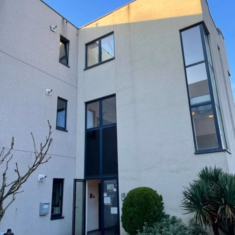TO LET - OFFICES - GRIMBERGEN