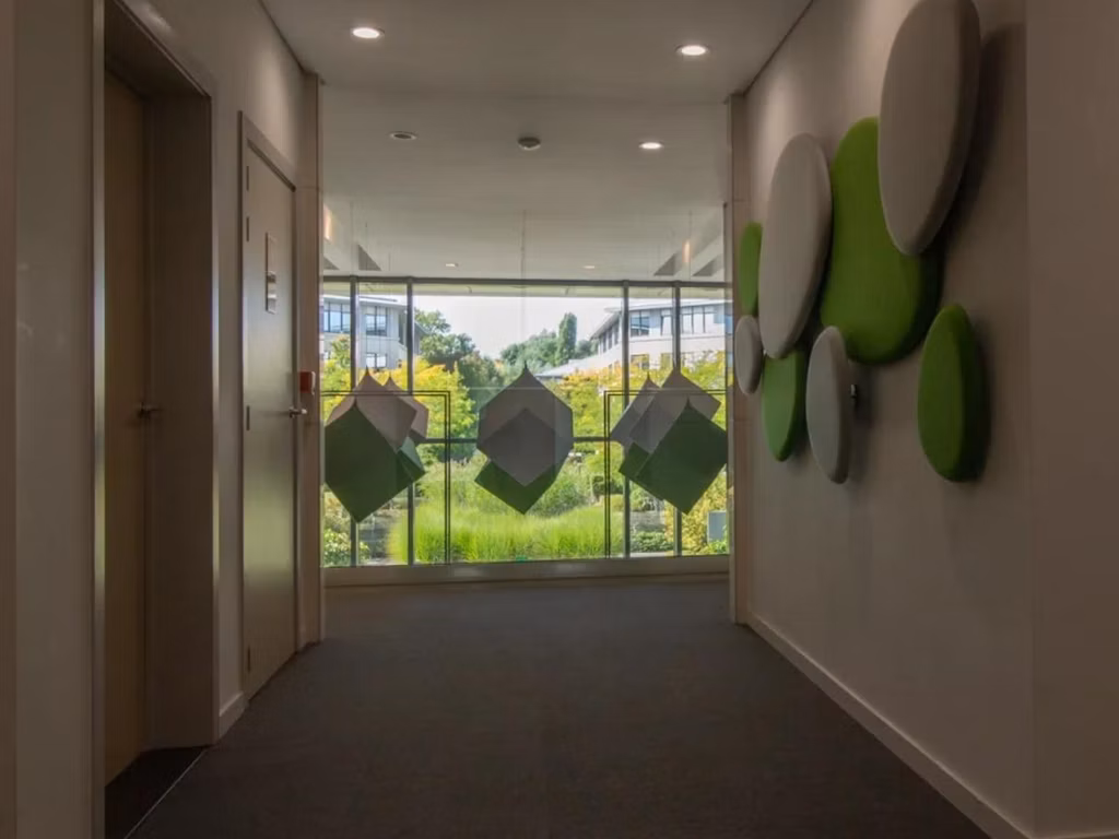 TO LET - OFFICES - ZAVENTEM