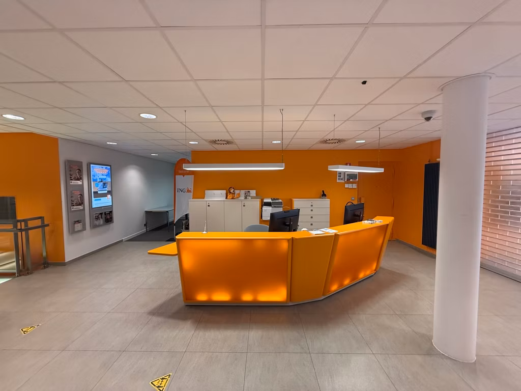 STATIONSSTRAAT 31 - 33