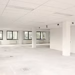 TE KOOP - KANTOREN - SINT PIETERS LEEUW