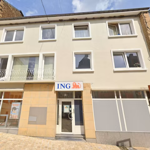Immeuble commercial à vendre <br> Virton
