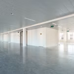 LOUISE 143 E-LITE - B - 352/1300