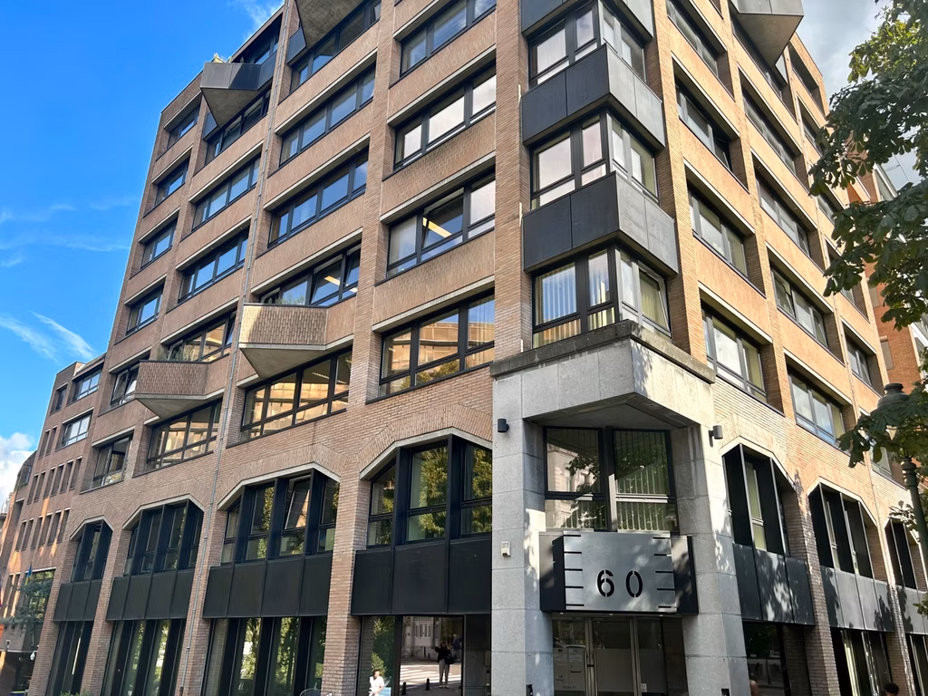 TE HUUR - KANTOREN - ELSENE