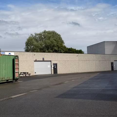 Immeuble a usage multiple à louer <br> Aartselaar