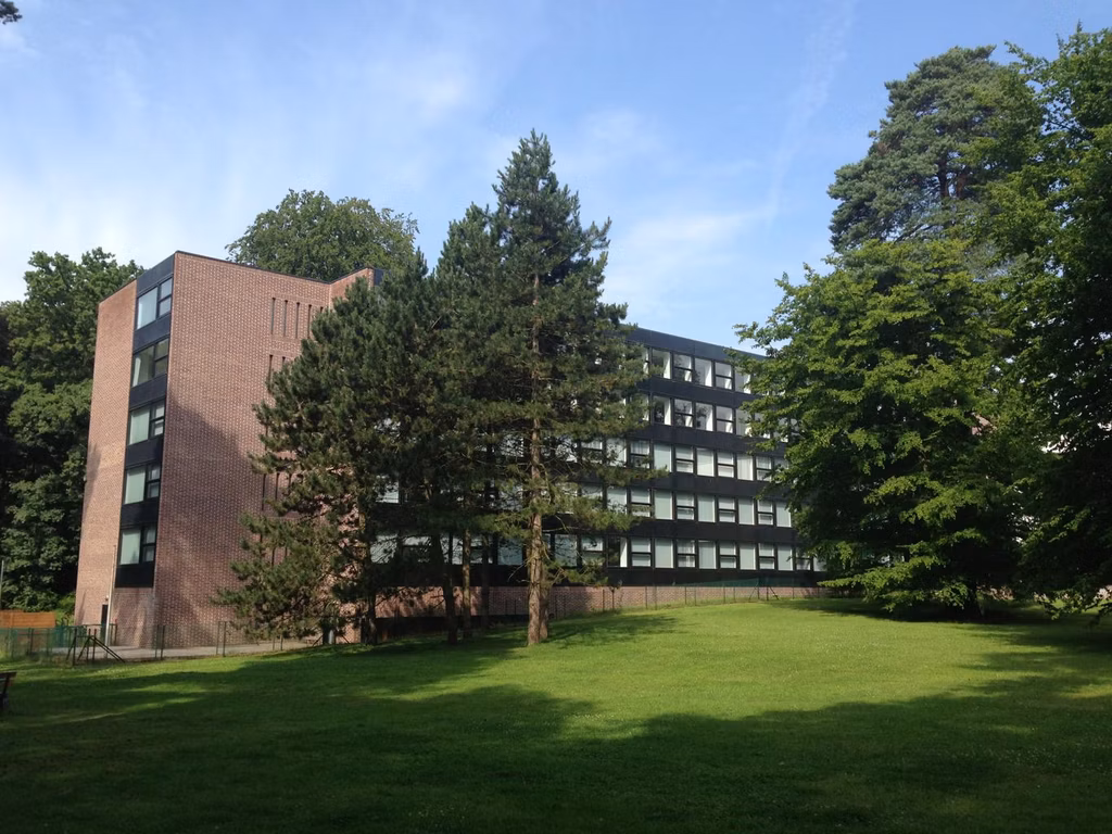 A LOUER - LA HULPE ( DOLCE ) - BUREAUX