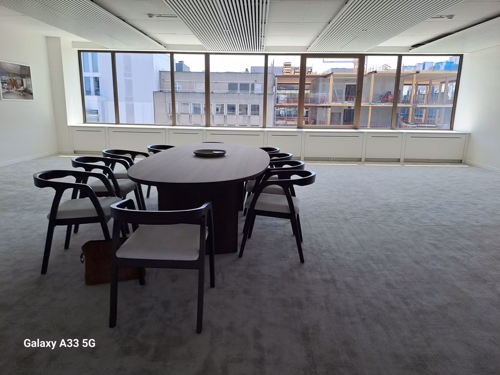 TO LET OFFICES - ETTERBEEK (BRUSSELS)