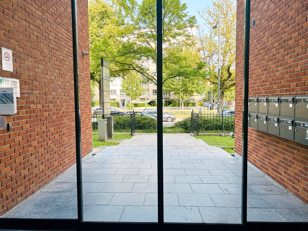 Bureau à louer <br> Etterbeek