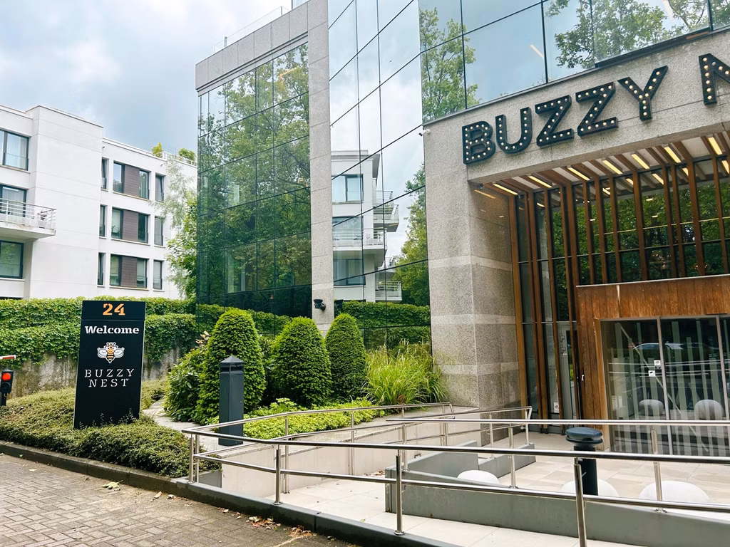 SOUVERAIN 24 - B - 352/2122