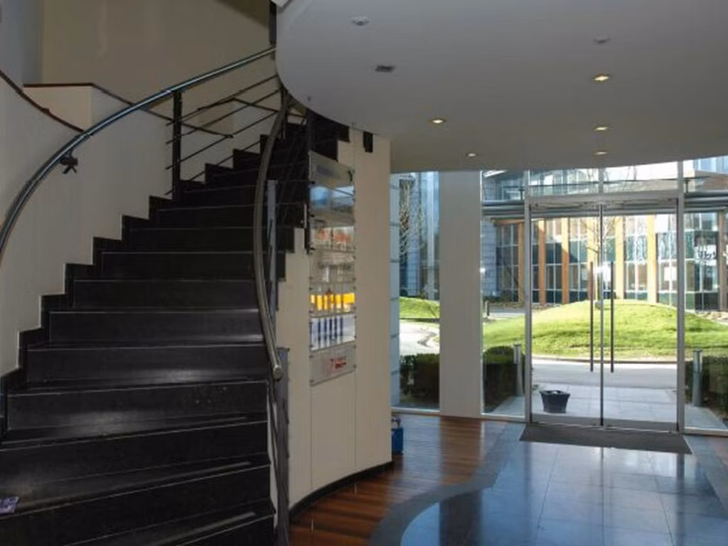 LION OFFICE CENTER - 011 - 1BU