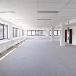 TE KOOP - KANTOREN - SINT PIETERS LEEUW