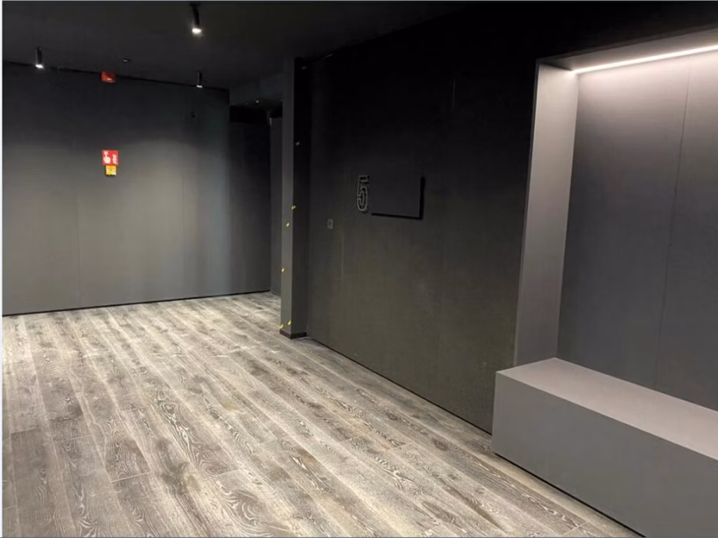 Bureau à louer <br> Ixelles