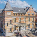 TE HUUR - KANTOREN -BRUSSEL (TOUR & TAXI)