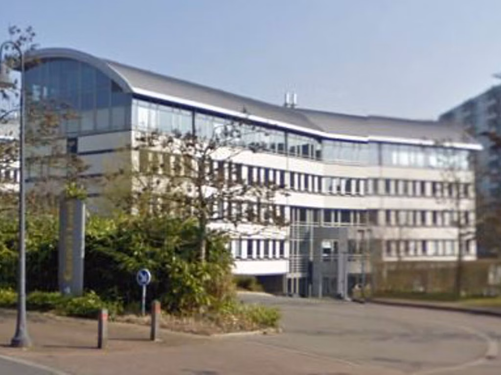 A LOUER - BUREAUX - JETTE (BRUXELLES)