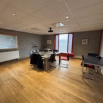 A VENDRE - ENTREPOT + BUREAUX - SAINTES