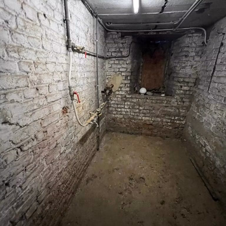 CHAUSSEE DE NINOVE 1048 - 1050