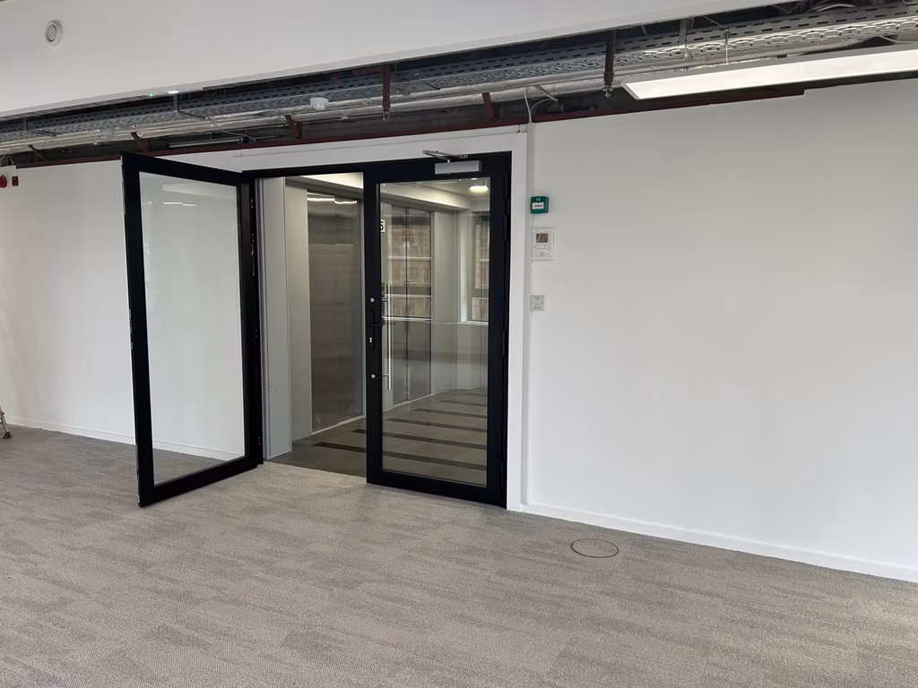 A LOUER - BUREAUX - BRUXELLES