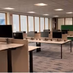 TE HUUR KANTOORGEBOUW IN ZWIJNDRECHT