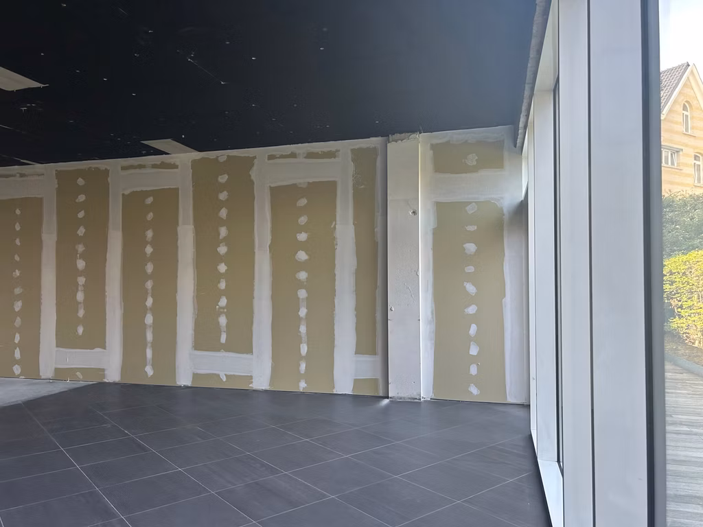 TE HUUR - BERCHEM SAINT AGATHA - HANDELSZAAK