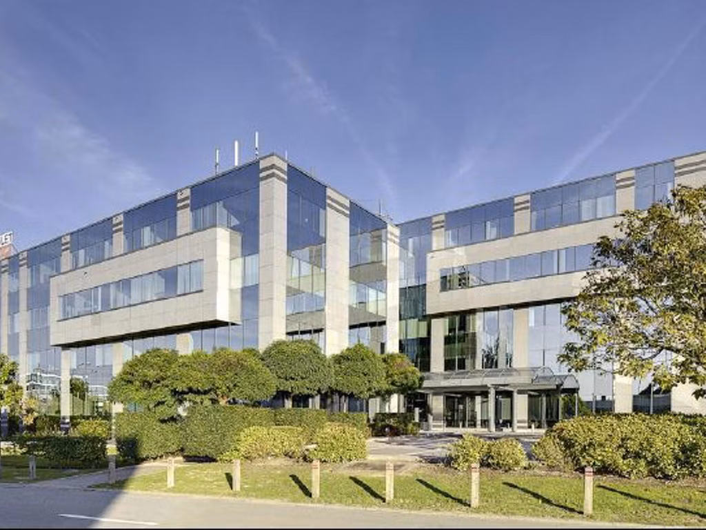 A LOUER - BUREAUX - MACHELEN