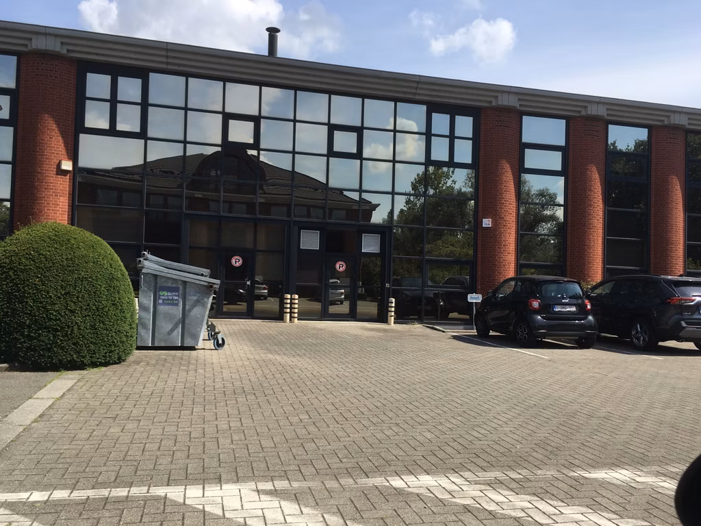 Bureau + Entrepot - A LOUER - Anderlecht
