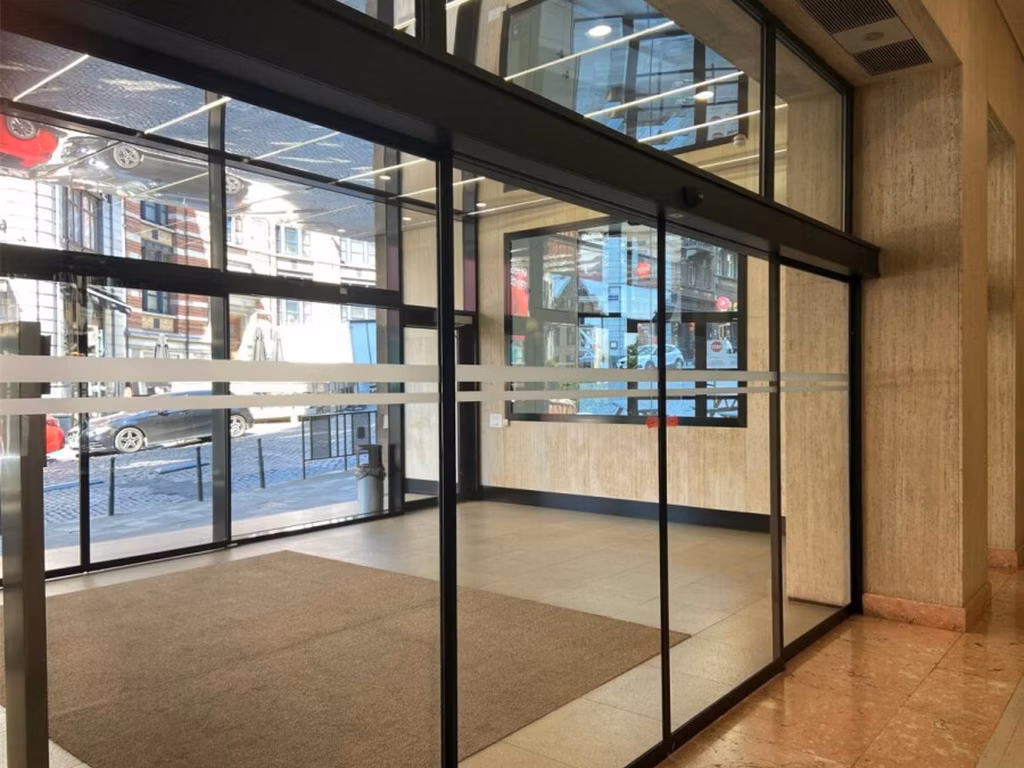 A LOUER - BUREAUX - BRUXELLES