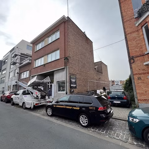 Immeuble de bureaux à vendre <br> Forest