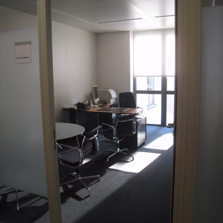 A LOUER - BUREAUX - BRUXELLES