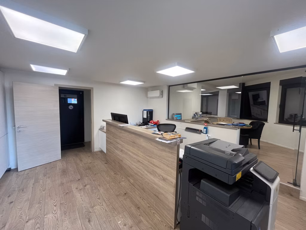 STRAATSBURGDOK-NOORDKAAI 27-28 - TOTALITEIT