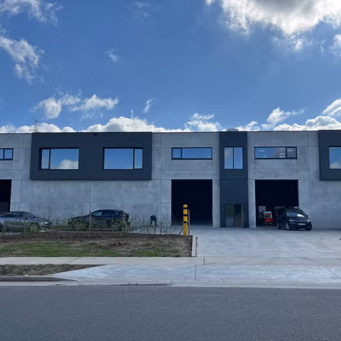 Sme-unit for rent <br> Tubize Saintes