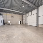Multifunctional commercial property for rent