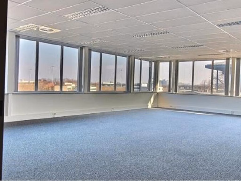 A LOUER  - BUREAUX - MACHELEN