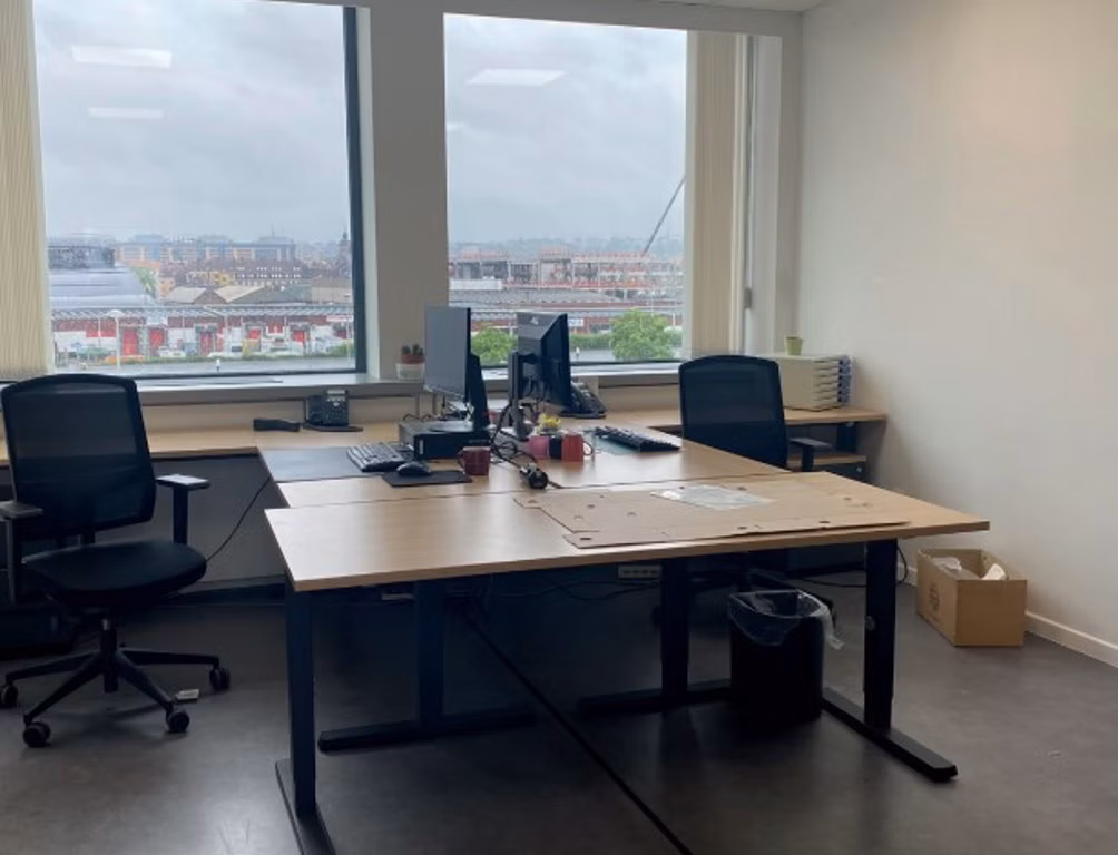 A LOUER  - BUREAUX - BRUXELLES