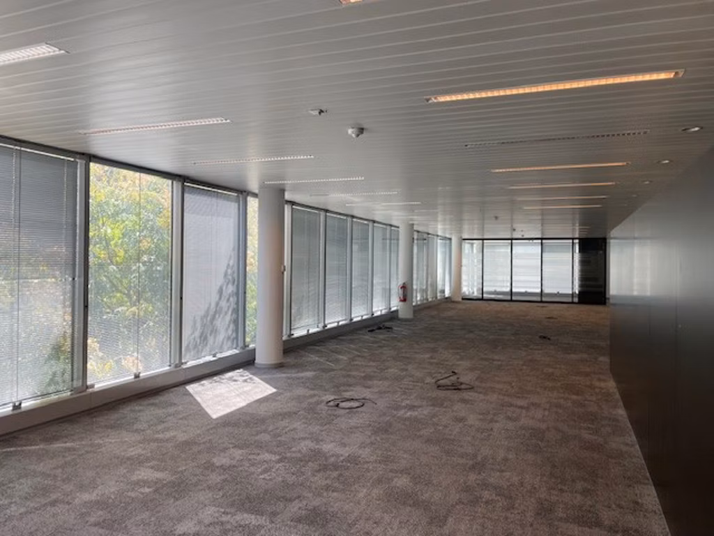 TE HUUR - BRUSSEL - KANTOREN 