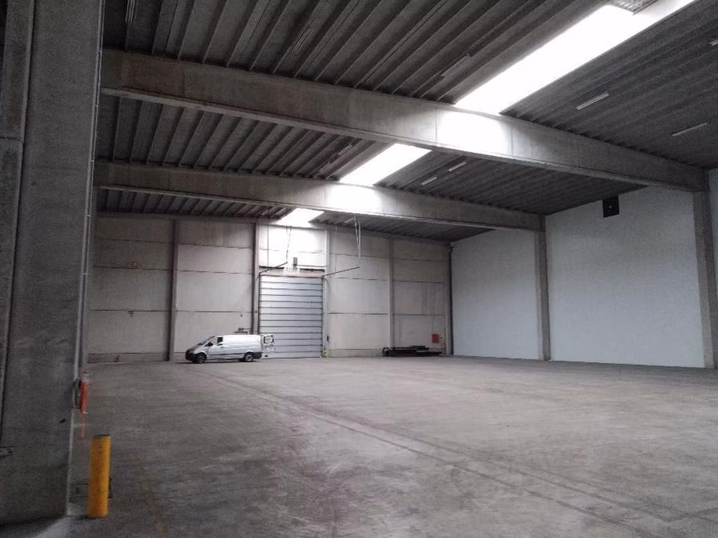 Industriel à louer <br> Kapellen